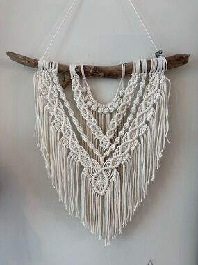 Boho Cream Macramé Wall Tapestry - Handwoven Detail